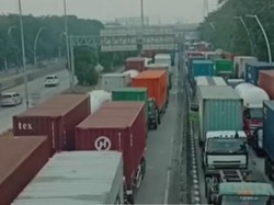 Biang Kerok Macet Panjang di Tanjung Priok: Gate Otomatis Pelabuhan Eror