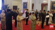 Jokowi Resmi Lantik 7 Anggota LPSK 2024-2029