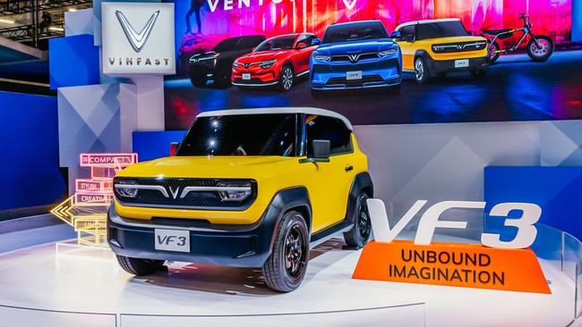 VinFast mulai menerima deposit untuk pemesanan model mobil listrik terbarunya yang bertipe mini-SUV, VF 3, lebih awal di Vietnam.