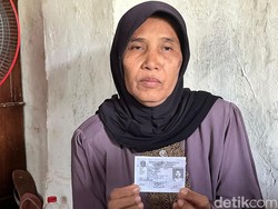 Pilu Warkeni 13 Tahun Menanti Kabar Anaknya yang Jadi TKW di Suriah