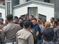 Eksekusi Rumah di Pinrang Ricuh, Juru Sita-Polisi Cekcok dengan Pemilik