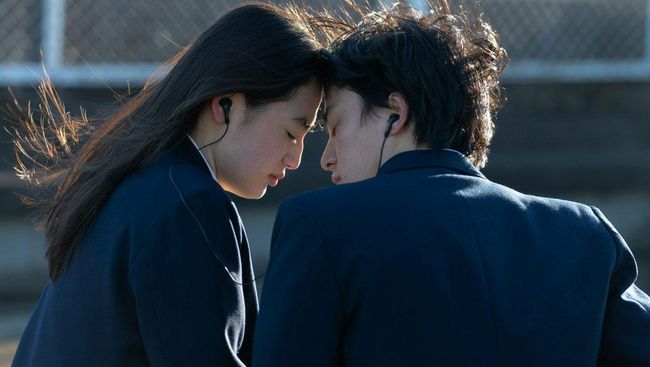 Rekomendasi Series Netflix Bertema First Love, Awas Bikin Kangen Mantan!