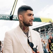 Nasib Malang Zayn Malik saat Main Tinder, Curhat Dikira Penipu