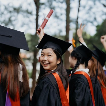 10 Universitas dengan Biaya Semester Termahal di Dunia