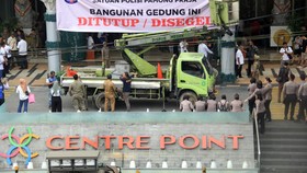 Siapa Orang di Balik Mal Centre Point yang Disegel Bobby Nasution?