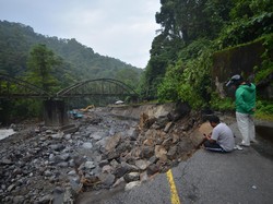Pemerintah Bakal Relokasi Warga Terdampak Banjir Bandang di Sumbar