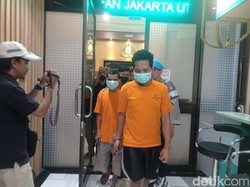 Maling Viral Cuma Butuh 20 Menit Curi 3 Ban Mobil yang Lagi Parkir