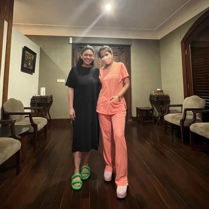 <p>Melihat unggahan tersebut, dr. Cissie Nugraha meninggalkan komentar penyemangat. "<em>Yeaay sooo beautiful</em> @thalitalatief Semangaat yaa thalita <em>Bye 26 and some more kgs to go</em>," tulisnya. (Foto: Instagram @thalitalatief)<br /><br /><br /></p>