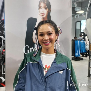 Punya Koleksi Sepatu, Andien Tetap Biasakan untuk Nyeker