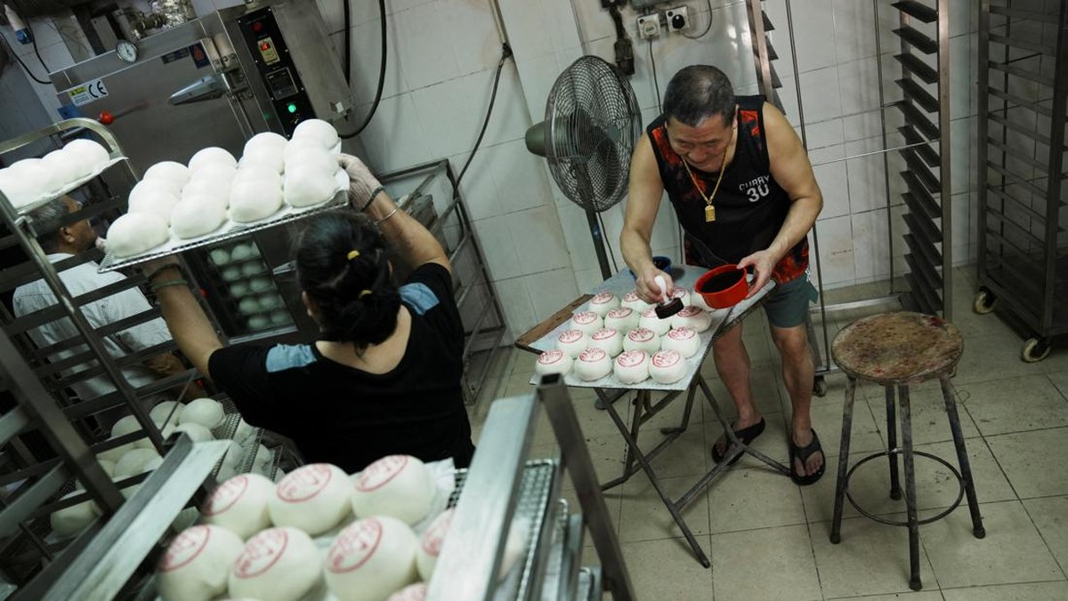 FOTO: Mengintip Festival Bakpao di Hong Kong yang Unik dan Ramai