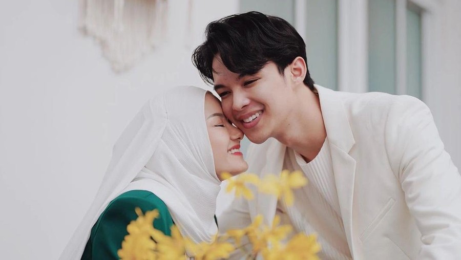 Potret Dinda Hauw dan Rey Mbayang