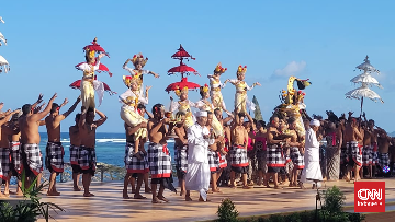 Bali 2025: Surga Terancam?  Alasan Wisatawan Harus Mikir Dua Kali!