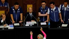 Rapat Parlemen Taiwan Ricuh, Dokumen Kebijakan Dibawa Kabur Legislator