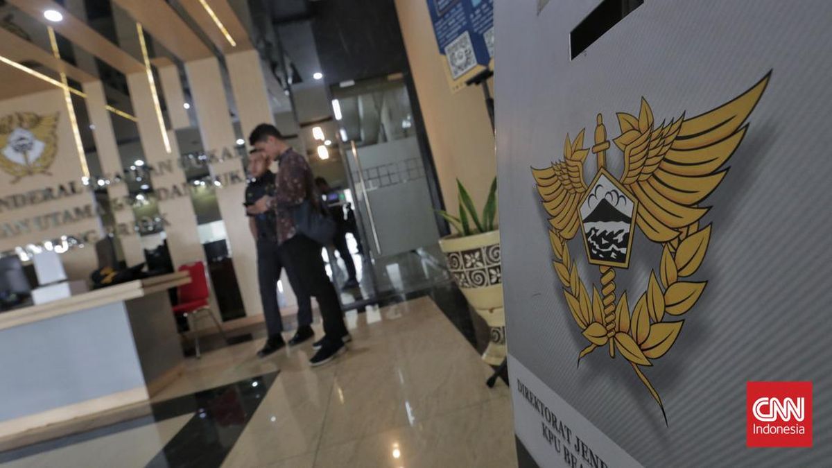 Bea Cukai Jakarta Segel Sejumlah Toko Perhiasan Mewah