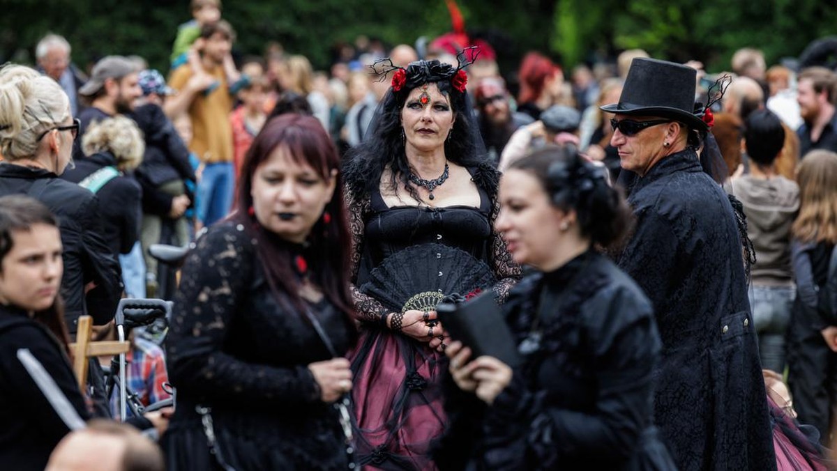 FOTO: Piknik Ala Victoria di Wave Gothic Festival Jerman