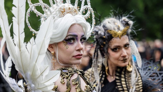 FOTO: Piknik Ala Victoria di Wave Gothic Festival Jerman