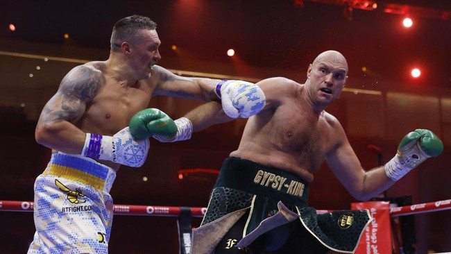 Duel Rematch Tyson Fury vs Oleksandr Usyk: Usyk Kembali Difavoritkan Menaklukkan Fury