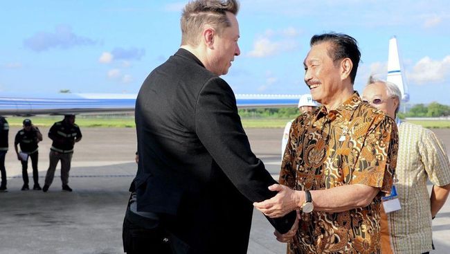 Elon Musk Tiba di Bali, Disambut Menko Luhut