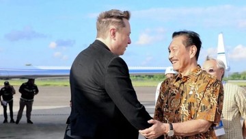 Semobil dengan Musk di Bali, Luhut Curhat Dikuliahi Soal Roket