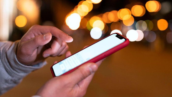 Ilustrasi matikan notifikasi handphone/ foto : freepik