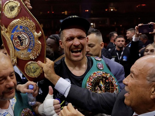 Satu Duel Lagi Setelah Lawan Dubois, Usyk Bakal Pensiun
