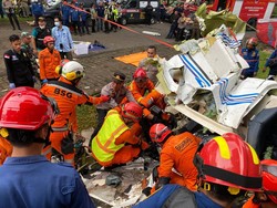Pesawat Latih Jatuh di BSD Usai Pulang Survei dari Tanjung Lesung