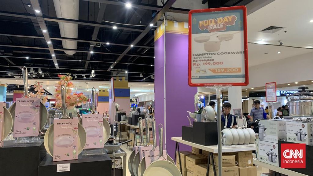 Panci hingga Teflon Diskon 50% + 20% di Transmart Full Day Sale