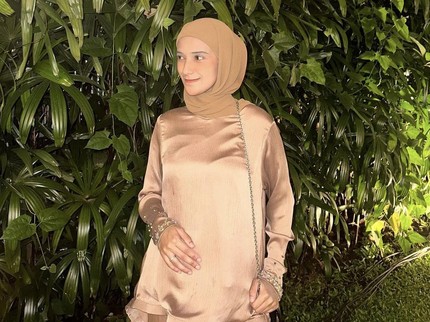 5 Potret Kehamilan Kedua Nadya Mustika, Dipuji Makin Cantik saat Hamil
