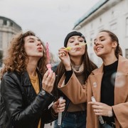 8 Ide Aktivitas Seru yang Bikin Liburanmu Semakin Menyenangkan, Tak Harus ke Mall!
