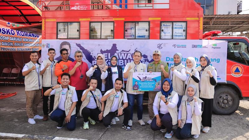 PT Pegadaian melalui program Relawan Bakti BUMN Batch V bergerak cepat menyalurkan bantuan berupa pangan bagi para korban bencana Galodo di Sumatera Barat.