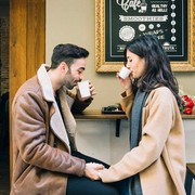 5 Cara Mengatasi Grogi saat First Date, Bisa Bantu Lancarkan Segalanya!