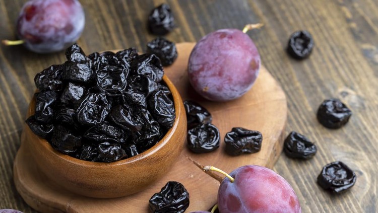 Ilustrasi Buah Prune Ilustrasi Buah Prune