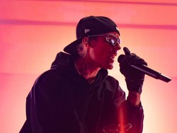 Lirik Lagu Daisies - Justin Bieber