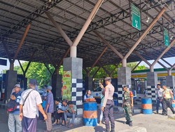 Polisi Patroli Terminal Purabaya Sebagai Pengamanan Imbangan WWF di Bali