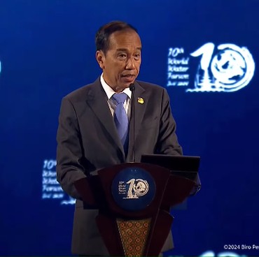 Viral Delegasi Prancis Minta Presiden Jokowi Jadi 'Tukang' Foto di WWF Bali