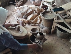 Menengok Putaran Miring Gerabah Klaten yang Jadi Warisan Budaya Tak Benda