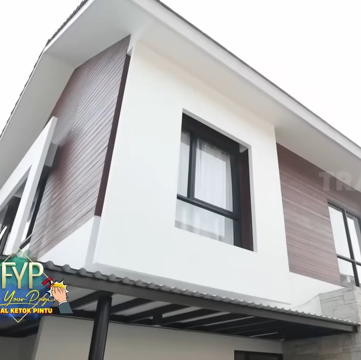 <p>Komika Arafah Rianti sukses mengembangkan kariernya di dunia hiburan hingga mampu membeli rumah mewah. Hunian ini disebut-sebut bernilai seharga miliaran dan dibeli secara tunai alias <em>cash,</em> Bunda. (Foto: Tangkapan Layar/Youtube Trans 7)</p>