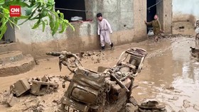 VIDEO: Banjir Bandang di Afghanistan Utara Tewaskan 47 Orang