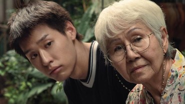 img-title Nenek Amah 'How To Make Millions Before Grandma Dies' Mampir ke Indonesia Siang Ini
