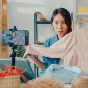 Lapangan Pekerjaan Makin Sulit, 5 Sumber Cuan Menjanjikan Ini Bisa Dikerjakan di Rumah Aja!