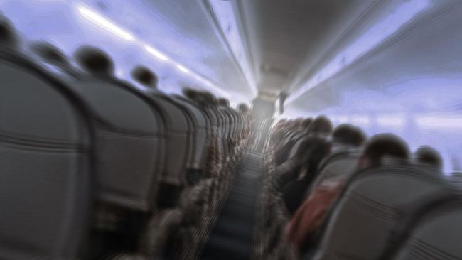 Turbulensi parah membuat pesawat maskapai Singapore Airlines harus mendarat darurat. Turbulensi bisa membawa dampak luka sampai kematian.