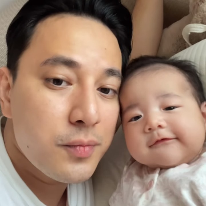 <p>"Hei, Gadis manis..kamu lebih dari yang kami harapkan dan lebih baik dari yang pernah kami bayangkan," tulis Billy Davidson dalam sebuah unggahan video pada laman Instagram-nya. (Foto: Instagram: @billydavidson_)</p>