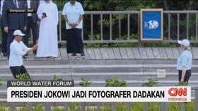 VIDEO: Presiden Jokowi Jadi Fotografer Dadakan