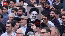 VIDEO: Kesedihan Warga Iran Ratapi Kematian Presiden Ebrahim Raisi
