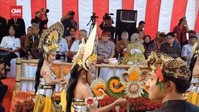 VIDEO: Usai Hadiri Kegiatan, Delegasi WWF Nonton Pawai Budaya