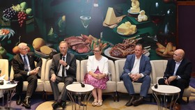 Mencicip Produk Segar dan Wine Terbaik Australia Cukup di Jakarta