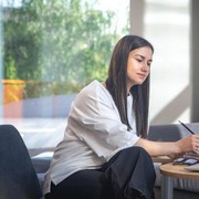 Ini 5 Ciri Perempuan yang Dapat Diandalkan! Cek, Kamu Termasuk?