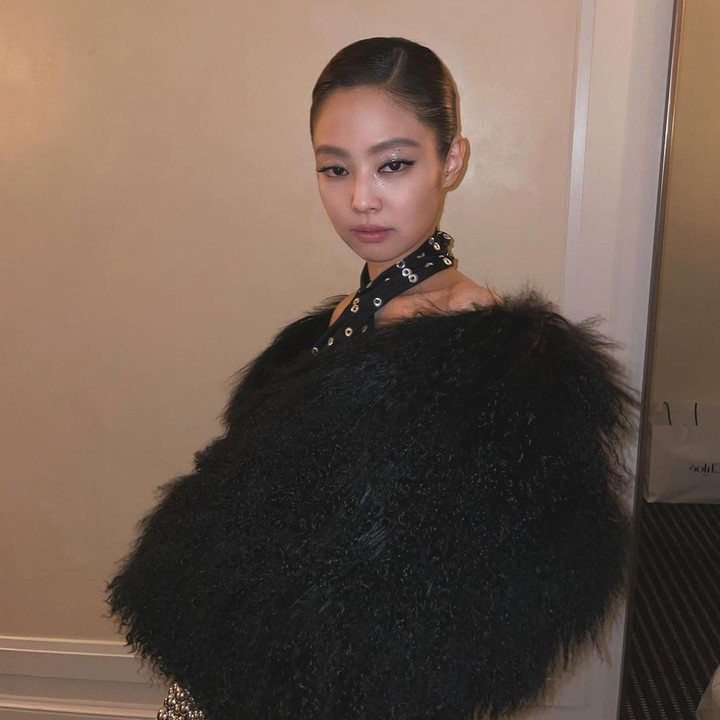 <p>Jennie BLACKPINK adalah salah satu artis Korea yang juga berasal dari keluarga kaya. (Foto: Instagram @jennierubyjane)</p>