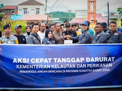 KKP Bantu 254 Pembudidaya Ikan Terdampak Banjir di Sumbar