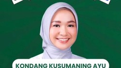 img-title Sosok Kondang Ayu yang Langgar Pencalonan DPD RI, Ternyata Dulu Pernah Viral